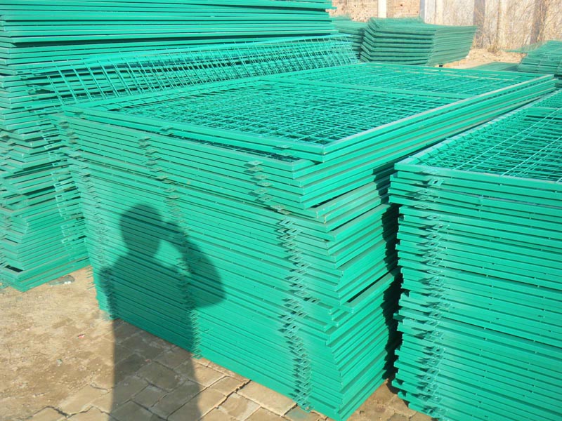 圍欄網的焊接規范與焊接工序