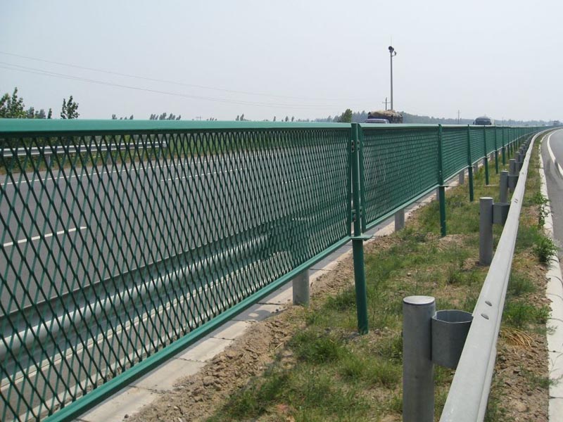 菱形孔護欄網(wǎng)